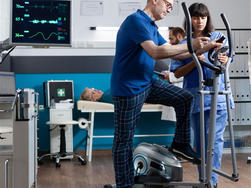 Exploring Barriers to Patients’ Progression in the Cardiac Rehabilitation Journey From Health Care Providers’ Perspectives: Qualitative Study
