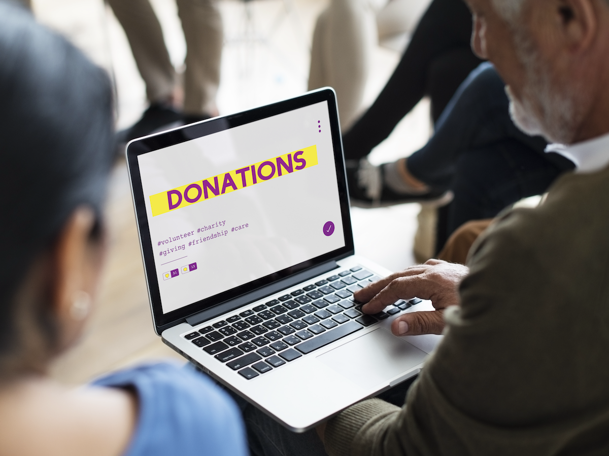 Holistic Influence of Multimodal Medical Crowdfunding Affordances on Charitable Crowdfunding Outcome: Systematic Multimodel Analysis Study