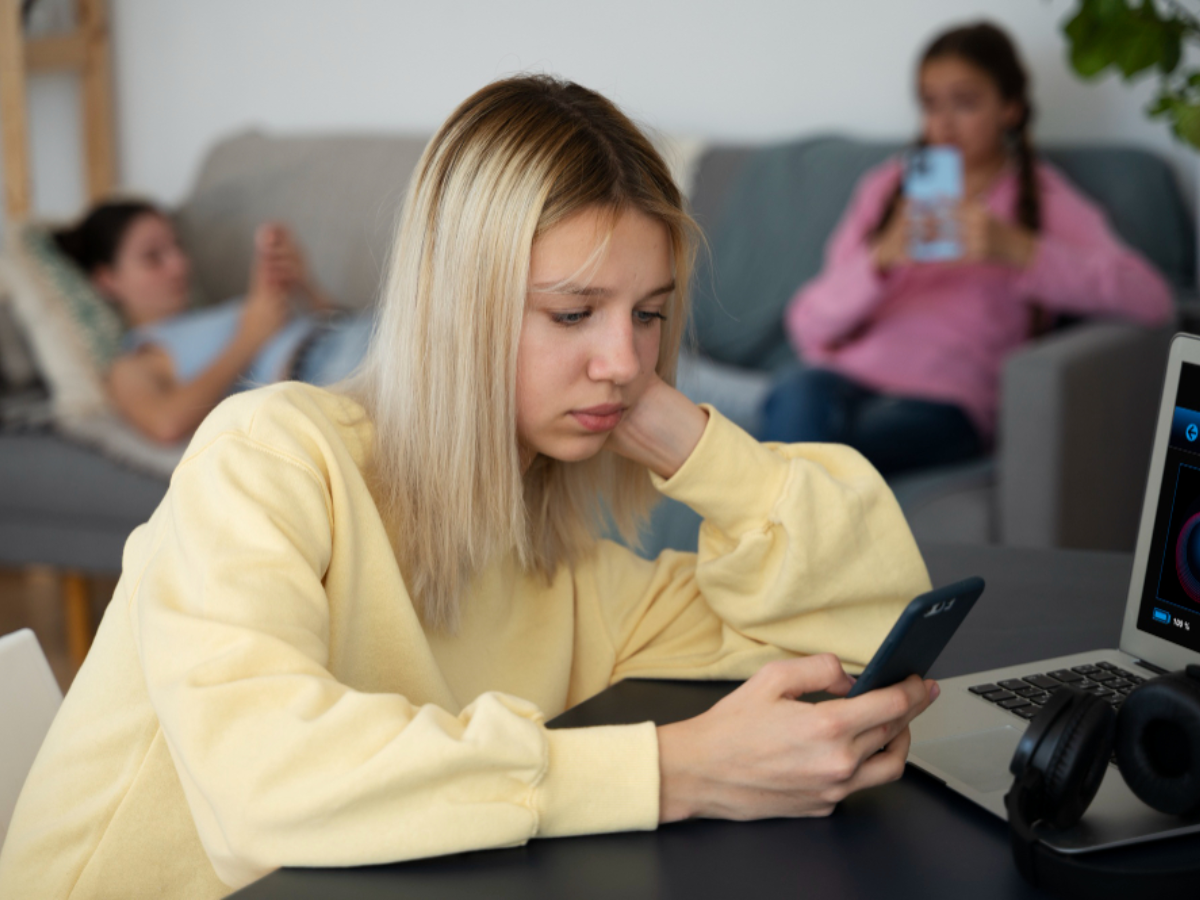 Effect of TikTok on Self-Harm and Suicidal Behavior in the Adolescent Population: Protocol for a Systematic Review