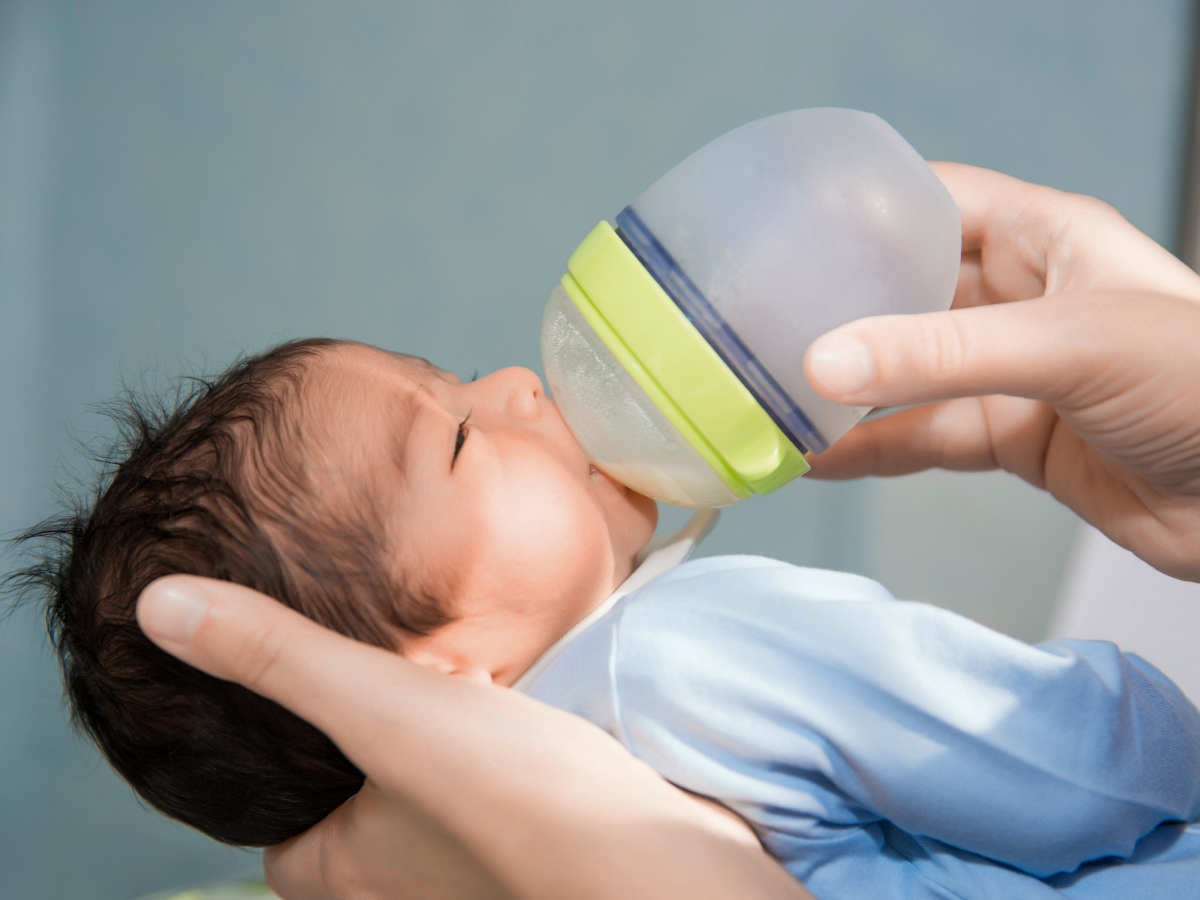 Efficacy of a Ready-to-Feed Starter Liquid Infant Formula Containing 2-Fucosyllactose and Lacto-N-Neotetraose in Chinese Infants: Protocol for a Double Blind, Randomized Controlled Trial