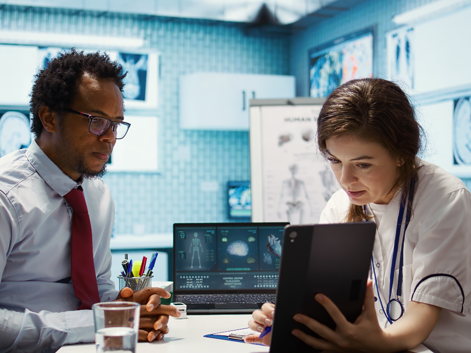 An Introduction to AI for Clinicians: Tutorial